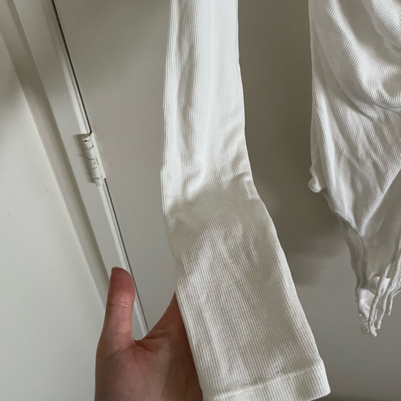 Princess Polly Body Suit - Picture 3 of 5